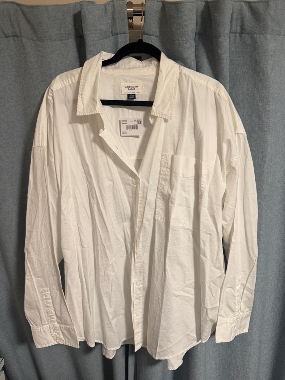 American Eagle Outfitters White women’s  Button-Down Shirt - XXL